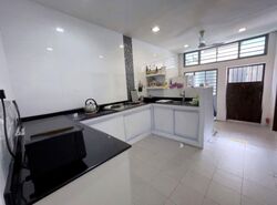 Lorong 110 Changi (D15), Semi-Detached #559371291